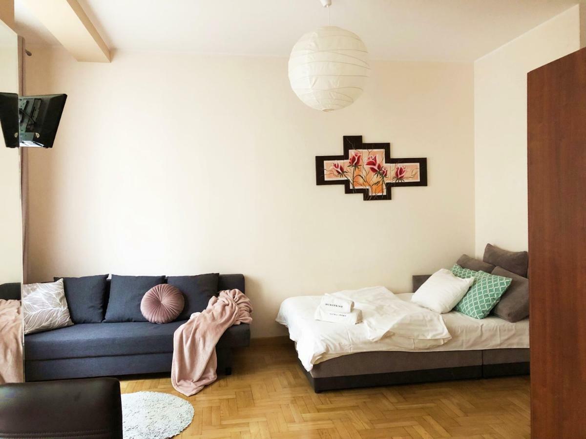 Sienna 93 - Cozy Studio By Homeprime Варшава Екстериор снимка